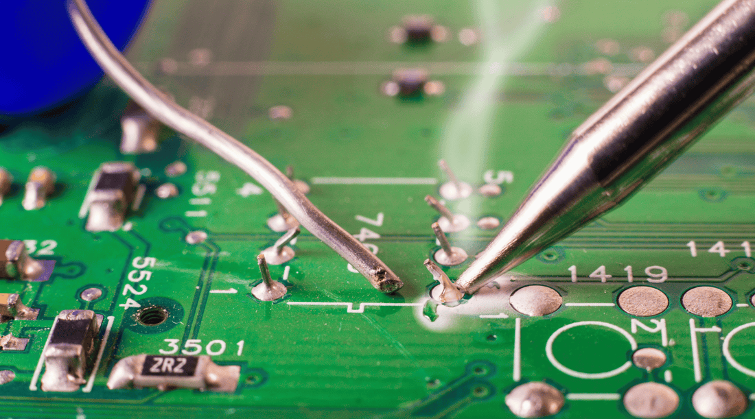 Circuit board soldering iron