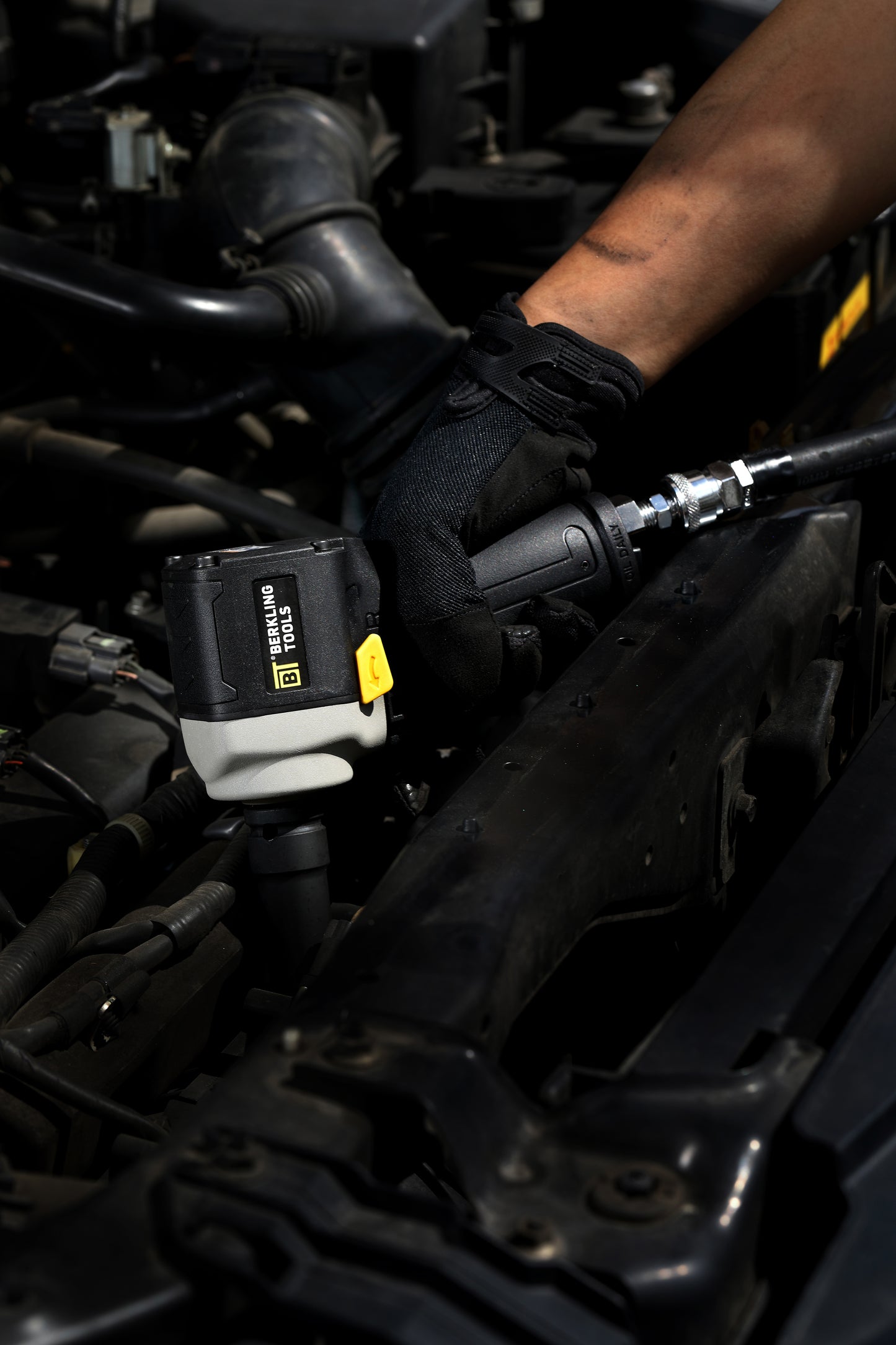 2443J 1/2" Mini Compact Pneumatic Impact Wrench - Berkling